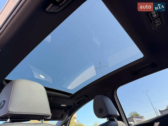 Белый Фольксваген ID.3, объемом двигателя 0 л и пробегом 201 тыс. км за 13400 $, фото 23 на Automoto.ua