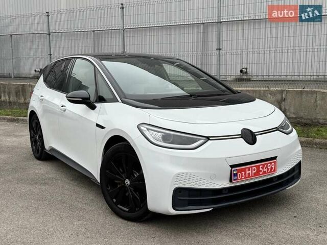 Белый Фольксваген ID.3, объемом двигателя 0 л и пробегом 170 тыс. км за 15900 $, фото 3 на Automoto.ua