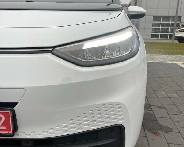 Білий Фольксваген ID.3, об'ємом двигуна 0 л та пробігом 98 тис. км за 16699 $, фото 16 на Automoto.ua