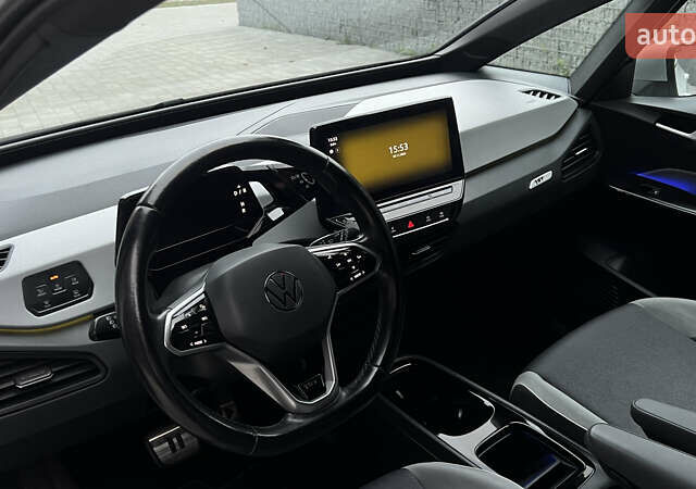 Белый Фольксваген ID.3, объемом двигателя 0 л и пробегом 127 тыс. км за 17499 $, фото 104 на Automoto.ua