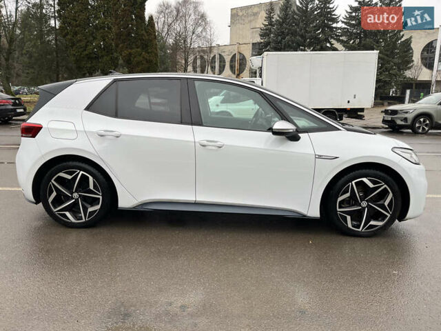Білий Фольксваген ID.3, об'ємом двигуна 0 л та пробігом 85 тис. км за 17999 $, фото 3 на Automoto.ua