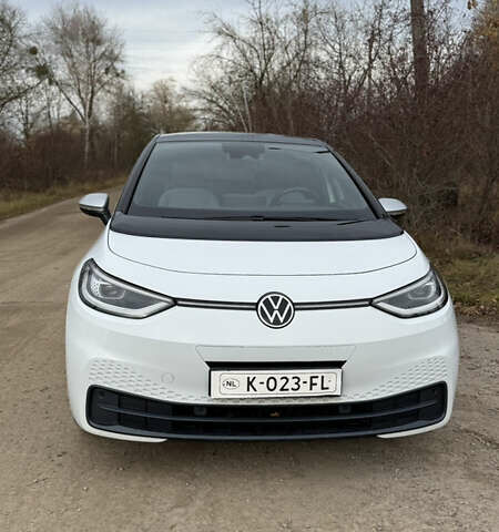 Белый Фольксваген ID.3, объемом двигателя 0 л и пробегом 160 тыс. км за 15800 $, фото 1 на Automoto.ua