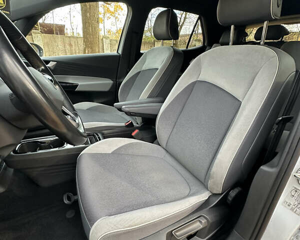 Белый Фольксваген ID.3, объемом двигателя 0 л и пробегом 164 тыс. км за 16500 $, фото 13 на Automoto.ua