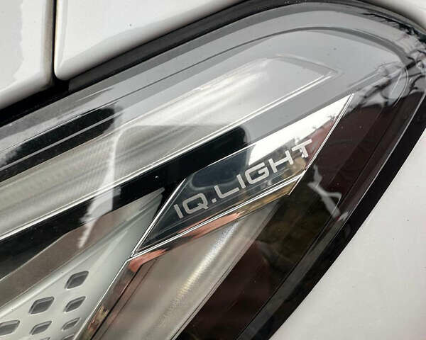 Белый Фольксваген ID.3, объемом двигателя 0 л и пробегом 164 тыс. км за 16800 $, фото 30 на Automoto.ua