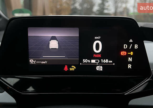 Белый Фольксваген ID.3, объемом двигателя 0 л и пробегом 127 тыс. км за 17499 $, фото 122 на Automoto.ua