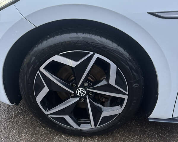 Белый Фольксваген ID.3, объемом двигателя 0 л и пробегом 60 тыс. км за 16300 $, фото 11 на Automoto.ua