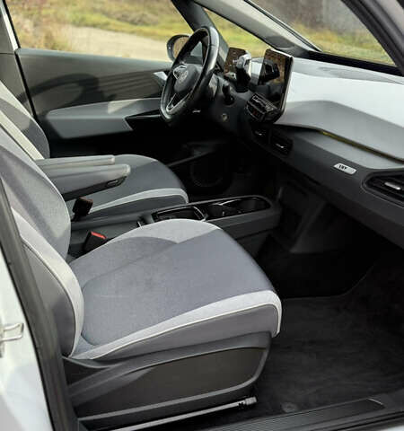 Белый Фольксваген ID.3, объемом двигателя 0 л и пробегом 160 тыс. км за 15800 $, фото 24 на Automoto.ua