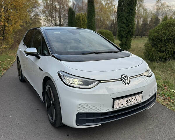 Фольксваген ID.3 2020 в Ивано-Франковске на Automoto.ua Белый Фольксваген ID.3, объемом двигателя 0 л и пробегом 165 тыс. км за 16800 $, фото 15 на Automoto.ua