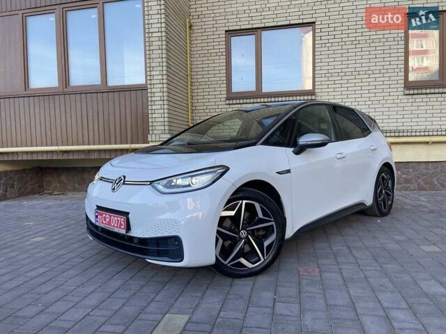 Білий Фольксваген ID.3, об'ємом двигуна 0 л та пробігом 120 тис. км за 16990 $, фото 3 на Automoto.ua
