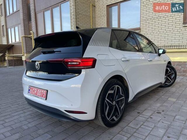 Білий Фольксваген ID.3, об'ємом двигуна 0 л та пробігом 120 тис. км за 16990 $, фото 40 на Automoto.ua