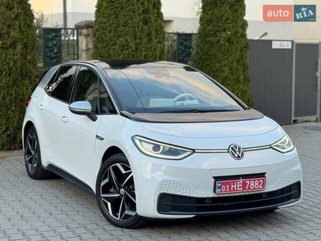 Білий Фольксваген ID.3, об'ємом двигуна 0 л та пробігом 130 тис. км за 16700 $, фото 9 на Automoto.ua