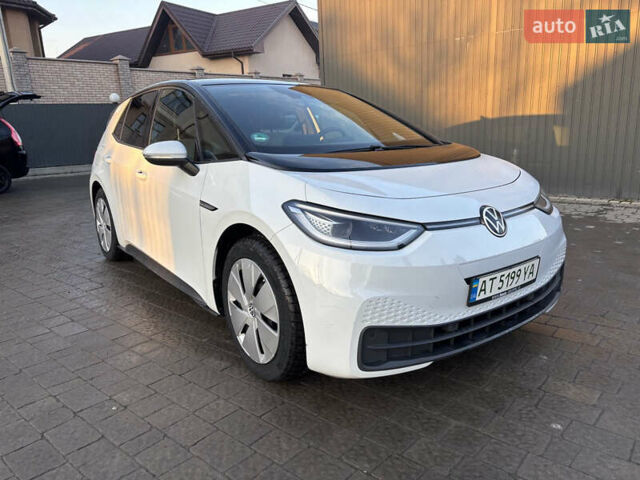 Білий Фольксваген ID.3, об'ємом двигуна 0 л та пробігом 203 тис. км за 18500 $, фото 1 на Automoto.ua