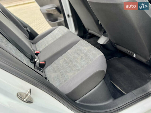 Фольксваген ID.3 2021 в Дрогобыче на Automoto.ua Белый Фольксваген ID.3, объемом двигателя 0 л и пробегом 183 тыс. км за 14350 $, фото 60 на Automoto.ua