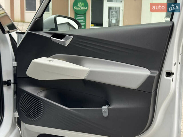 Білий Фольксваген ID.3, об'ємом двигуна 0 л та пробігом 84 тис. км за 17400 $, фото 51 на Automoto.ua