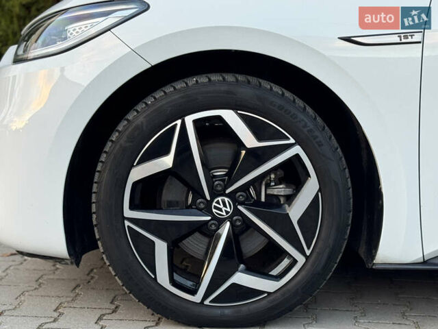 Білий Фольксваген ID.3, об'ємом двигуна 0 л та пробігом 130 тис. км за 16700 $, фото 26 на Automoto.ua