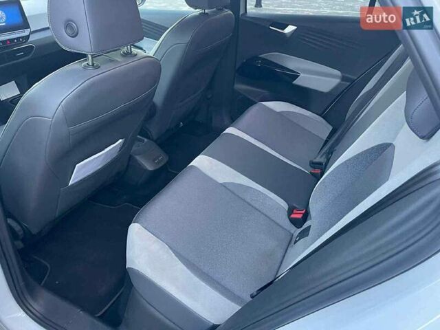 Білий Фольксваген ID.3, об'ємом двигуна 0 л та пробігом 88 тис. км за 18000 $, фото 13 на Automoto.ua