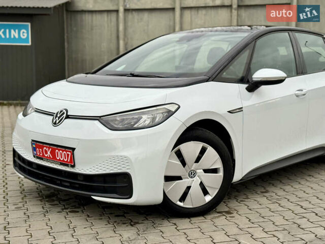 Фольксваген ID.3 2021 в Дрогобыче на Automoto.ua Белый Фольксваген ID.3, объемом двигателя 0 л и пробегом 183 тыс. км за 14350 $, фото 7 на Automoto.ua