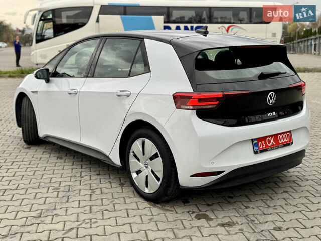 Фольксваген ID.3 2021 в Дрогобыче на Automoto.ua Белый Фольксваген ID.3, объемом двигателя 0 л и пробегом 183 тыс. км за 14350 $, фото 42 на Automoto.ua