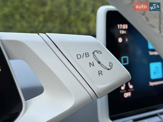 Білий Фольксваген ID.3, об'ємом двигуна 0 л та пробігом 130 тис. км за 16700 $, фото 62 на Automoto.ua