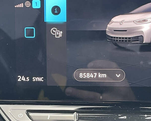 Білий Фольксваген ID.3, об'ємом двигуна 0 л та пробігом 85 тис. км за 18900 $, фото 5 на Automoto.ua