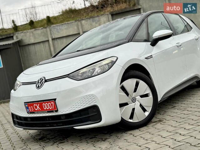 Фольксваген ID.3 2021 в Дрогобыче на Automoto.ua Белый Фольксваген ID.3, объемом двигателя 0 л и пробегом 183 тыс. км за 14350 $, фото 25 на Automoto.ua