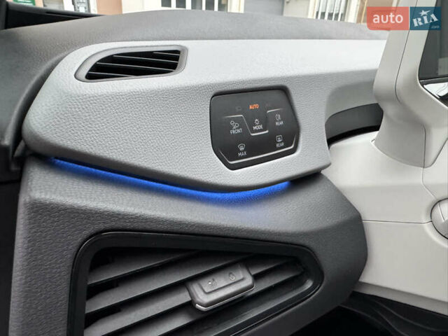 Білий Фольксваген ID.3, об'ємом двигуна 0 л та пробігом 84 тис. км за 17400 $, фото 73 на Automoto.ua