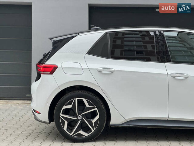 Білий Фольксваген ID.3, об'ємом двигуна 0 л та пробігом 84 тис. км за 17400 $, фото 31 на Automoto.ua