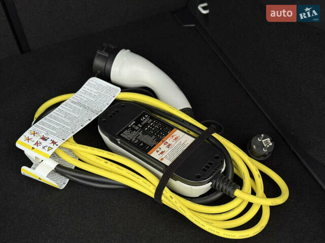 Белый Фольксваген ID.3, объемом двигателя 0 л и пробегом 117 тыс. км за 21800 $, фото 74 на Automoto.ua