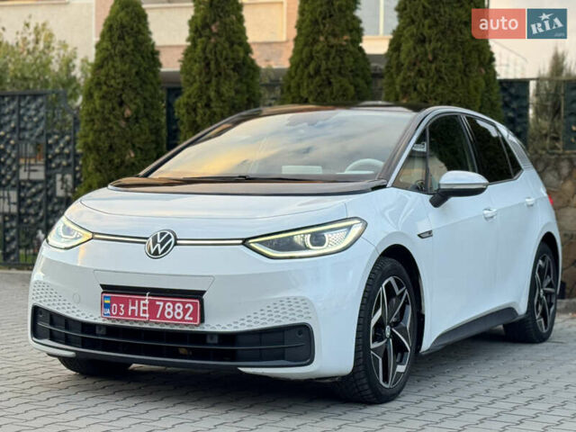Білий Фольксваген ID.3, об'ємом двигуна 0 л та пробігом 130 тис. км за 16700 $, фото 4 на Automoto.ua