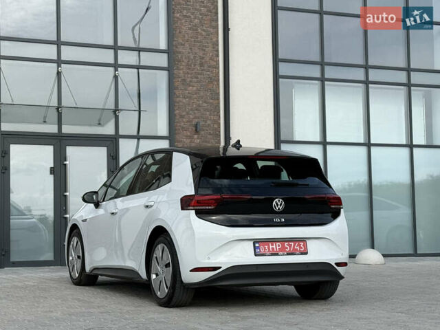 Білий Фольксваген ID.3, об'ємом двигуна 0 л та пробігом 119 тис. км за 15999 $, фото 14 на Automoto.ua