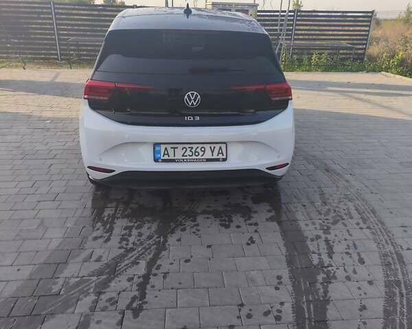 Білий Фольксваген ID.3, об'ємом двигуна 0 л та пробігом 110 тис. км за 18000 $, фото 3 на Automoto.ua
