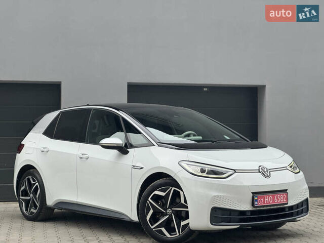 Білий Фольксваген ID.3, об'ємом двигуна 0 л та пробігом 84 тис. км за 17400 $, фото 4 на Automoto.ua