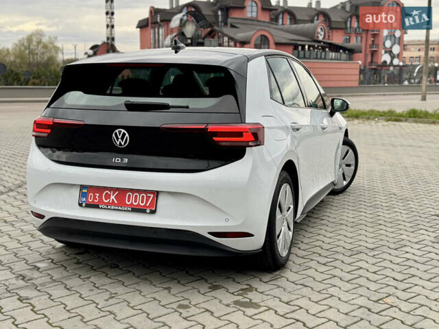 Фольксваген ID.3 2021 в Дрогобыче на Automoto.ua Белый Фольксваген ID.3, объемом двигателя 0 л и пробегом 183 тыс. км за 14350 $, фото 37 на Automoto.ua
