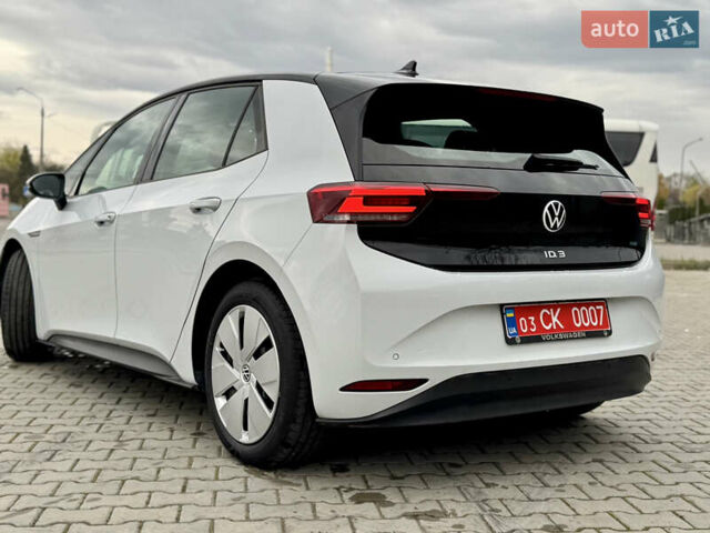 Фольксваген ID.3 2021 в Дрогобыче на Automoto.ua Белый Фольксваген ID.3, объемом двигателя 0 л и пробегом 183 тыс. км за 14350 $, фото 5 на Automoto.ua