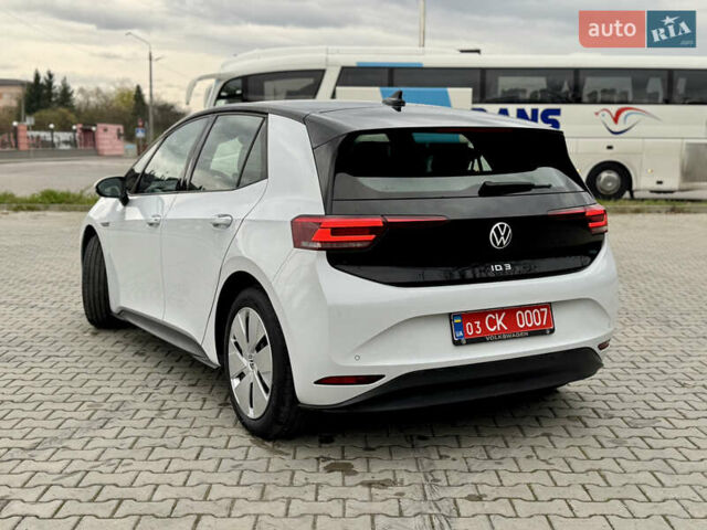 Фольксваген ID.3 2021 в Дрогобыче на Automoto.ua Белый Фольксваген ID.3, объемом двигателя 0 л и пробегом 183 тыс. км за 14350 $, фото 30 на Automoto.ua