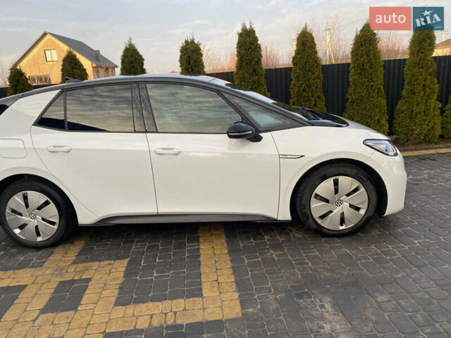 Белый Фольксваген ID.3, объемом двигателя 0 л и пробегом 54 тыс. км за 16000 $, фото 11 на Automoto.ua