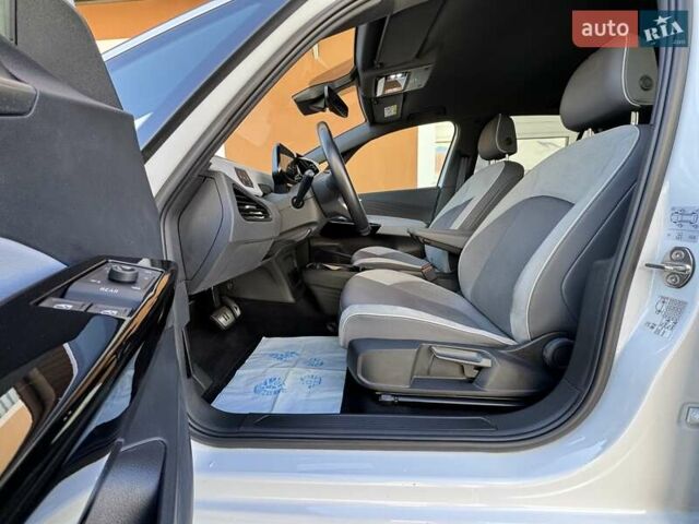 Білий Фольксваген ID.3, об'ємом двигуна 0 л та пробігом 92 тис. км за 18600 $, фото 27 на Automoto.ua