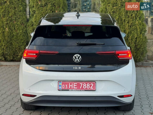 Білий Фольксваген ID.3, об'ємом двигуна 0 л та пробігом 130 тис. км за 16700 $, фото 6 на Automoto.ua