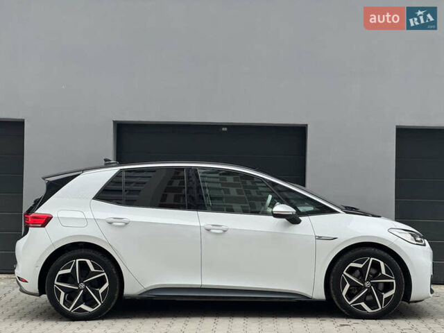 Білий Фольксваген ID.3, об'ємом двигуна 0 л та пробігом 84 тис. км за 17400 $, фото 29 на Automoto.ua