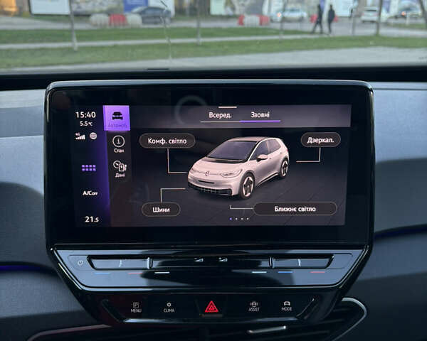 Белый Фольксваген ID.3, объемом двигателя 0 л и пробегом 70 тыс. км за 17700 $, фото 8 на Automoto.ua