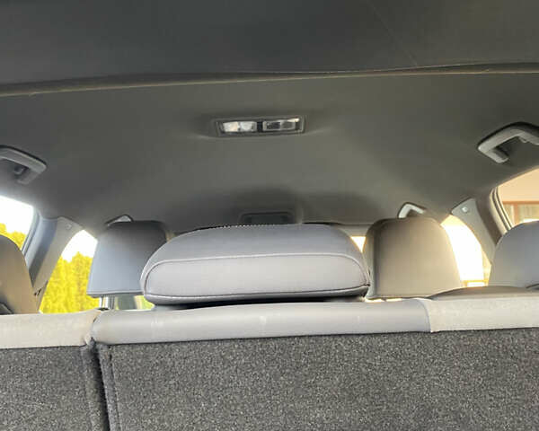 Белый Фольксваген ID.3, объемом двигателя 0 л и пробегом 54 тыс. км за 16000 $, фото 35 на Automoto.ua