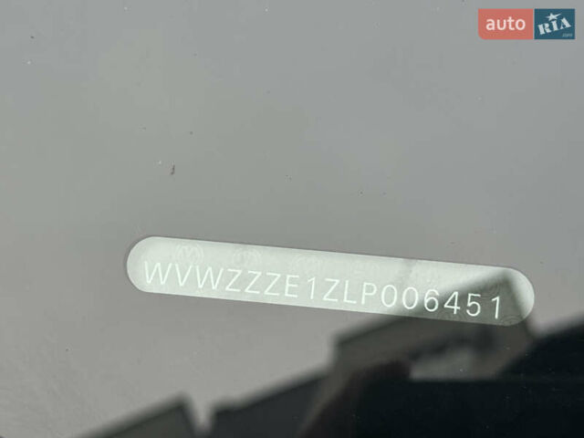 Білий Фольксваген ID.3, об'ємом двигуна 0 л та пробігом 84 тис. км за 17400 $, фото 14 на Automoto.ua