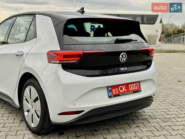 Фольксваген ID.3 2021 в Дрогобыче на Automoto.ua Белый Фольксваген ID.3, объемом двигателя 0 л и пробегом 183 тыс. км за 14350 $, фото 6 на Automoto.ua