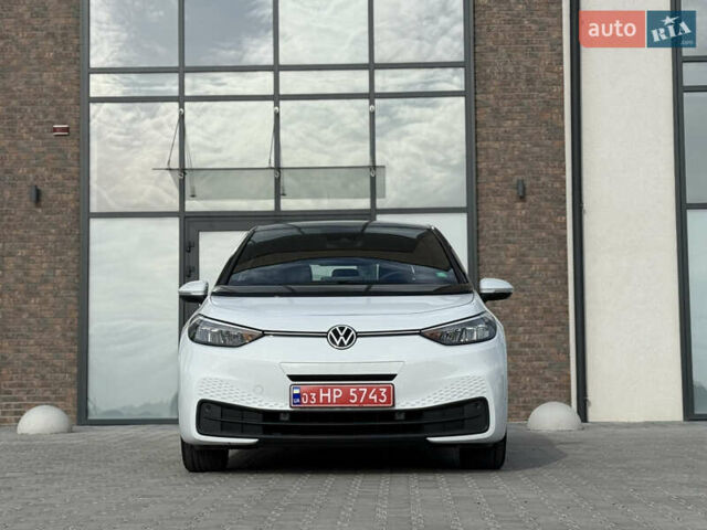 Білий Фольксваген ID.3, об'ємом двигуна 0 л та пробігом 119 тис. км за 15999 $, фото 10 на Automoto.ua