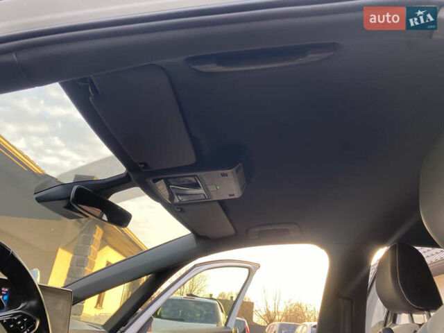 Белый Фольксваген ID.3, объемом двигателя 0 л и пробегом 54 тыс. км за 16000 $, фото 20 на Automoto.ua