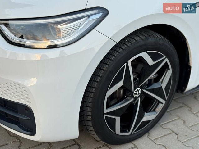 Білий Фольксваген ID.3, об'ємом двигуна 0 л та пробігом 130 тис. км за 16700 $, фото 27 на Automoto.ua