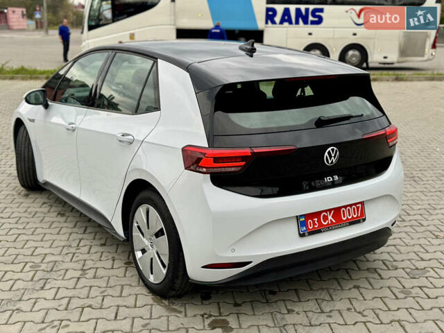 Фольксваген ID.3 2021 в Дрогобыче на Automoto.ua Белый Фольксваген ID.3, объемом двигателя 0 л и пробегом 183 тыс. км за 14350 $, фото 39 на Automoto.ua