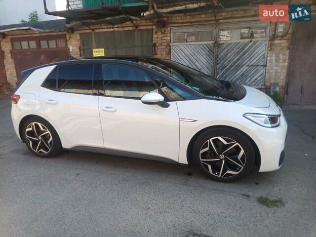 Білий Фольксваген ID.3, об'ємом двигуна 0 л та пробігом 47 тис. км за 19300 $, фото 7 на Automoto.ua