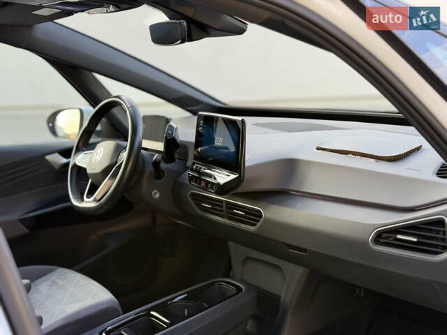 Белый Фольксваген ID.3, объемом двигателя 0 л и пробегом 117 тыс. км за 13300 $, фото 21 на Automoto.ua