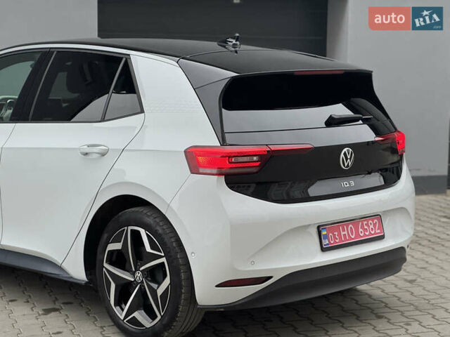 Білий Фольксваген ID.3, об'ємом двигуна 0 л та пробігом 84 тис. км за 17400 $, фото 24 на Automoto.ua